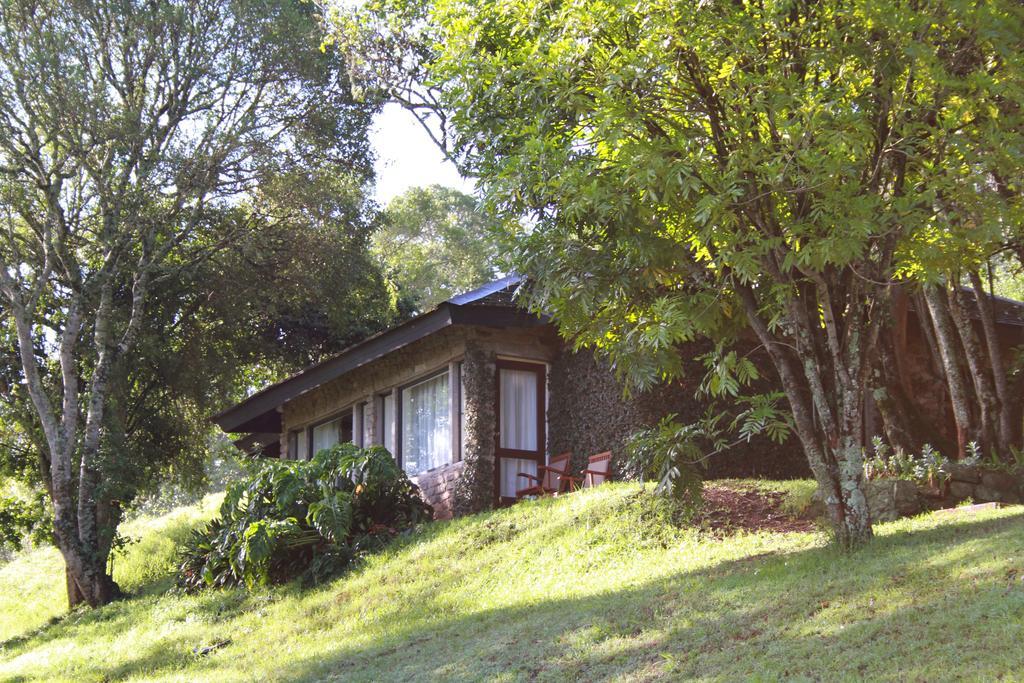 Отель The Aberdare Country Club Mweiga Экстерьер фото