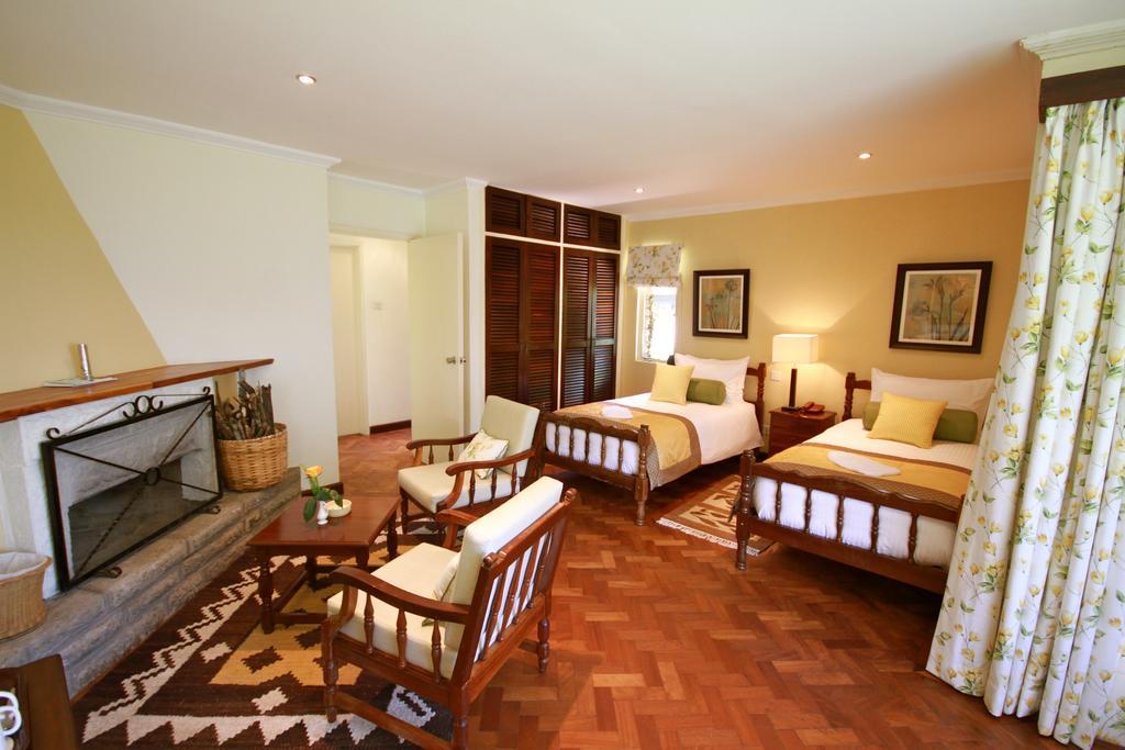 Отель The Aberdare Country Club Mweiga Экстерьер фото